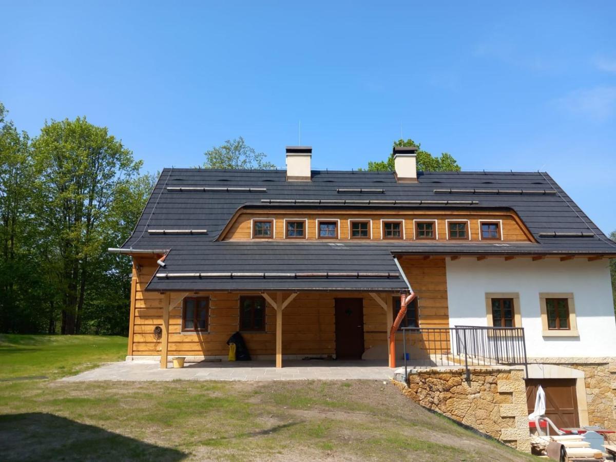 Villa Na Jeleni Stezce Chřibská Esterno foto