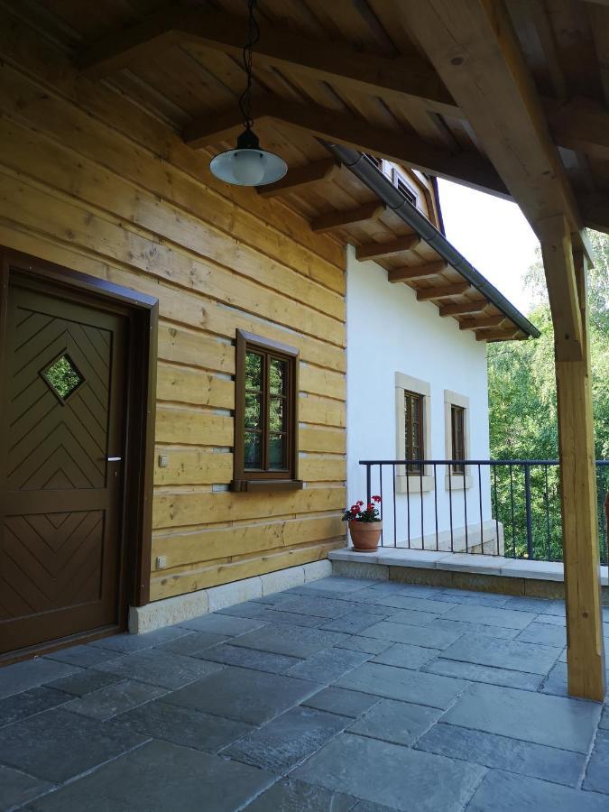 Villa Na Jeleni Stezce Chřibská Esterno foto