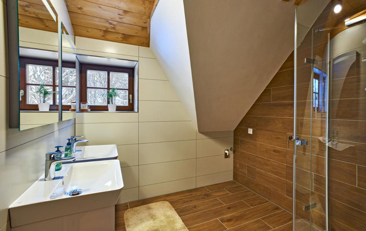 Villa Na Jeleni Stezce Chřibská Esterno foto