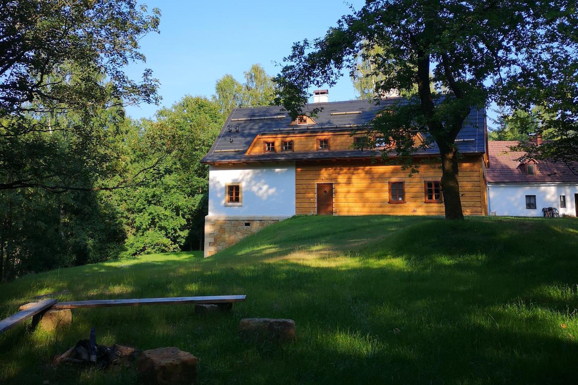 Villa Na Jeleni Stezce Chřibská Esterno foto