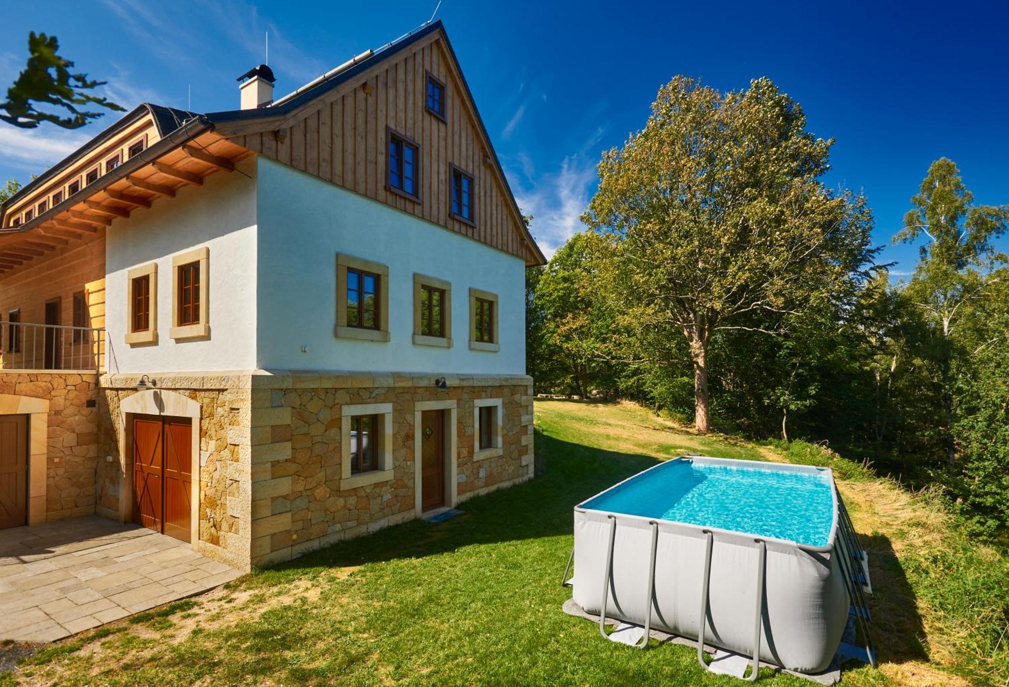 Villa Na Jeleni Stezce Chřibská Esterno foto